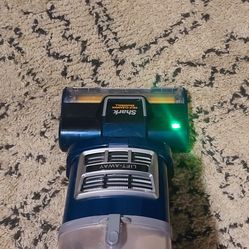 SHARK Navigator Pet Pro Vacuum w/Attachments