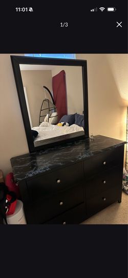 Dresser With Mirror And Bed Side Table