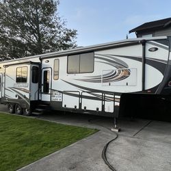 2016 Heartland Cyclone 4150