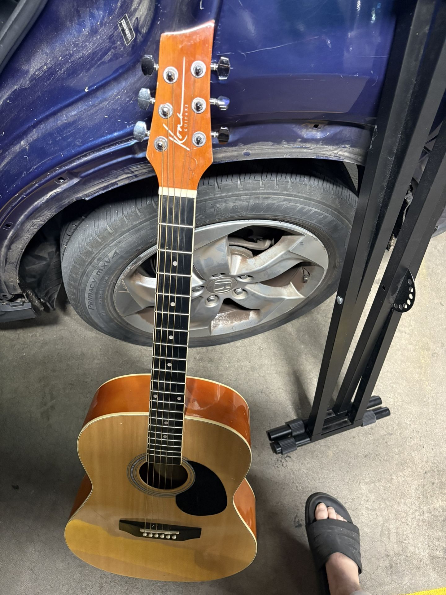 Kona Acoustic Guitar