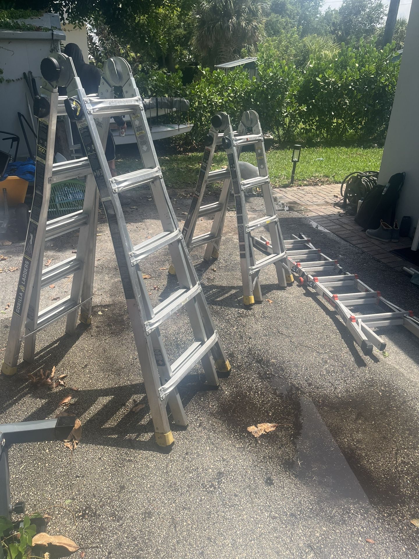 Extendable Ladders