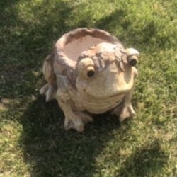 New Flower Pots Made Out Of Resin Perfect Gift 