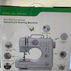 Mini Sewing Machine 