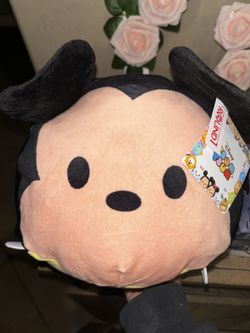 3 Anime Figures + 2 Plushies