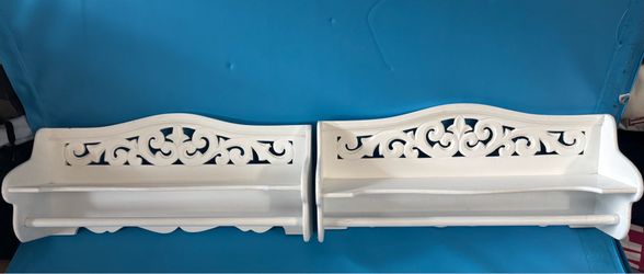 Solid Wood Shelves Towel Rack Award Ribbon Holder
