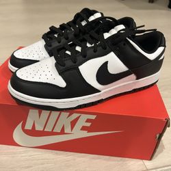 Nike Dunks Panda Size 10