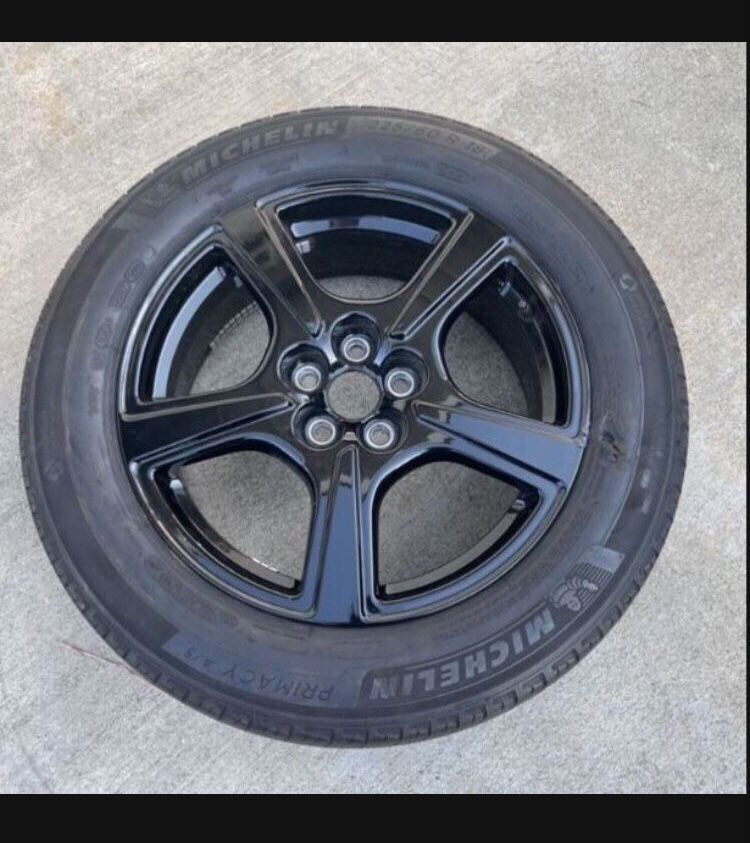 1 Only — 225/60r18 5x108 5x4.25 Stock Ford Mach-e Bronco Maverick Wheel Rim Tire!!!!