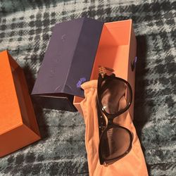 LV Sunglasses 