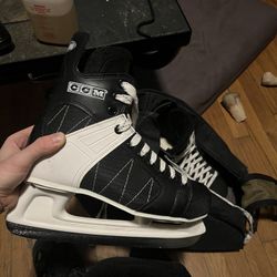 CCM Size 9 Black Storm Men’s Ice Skates – Like New
