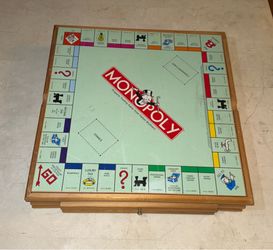 MONOPOLY & SCRABBLE Wooden Game Board Cabinet Set + 4 more classic games Checkers Chess Domino Poker Dice