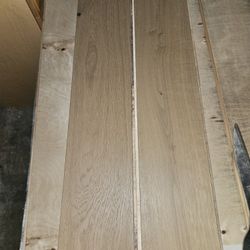 3/4 by 6in European Oak, Natural Color Uv Finished 300 Sq Ft