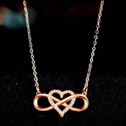 Pretty Adjustable SILVER Plated HEARTS & Rhinestone NECKLACE 