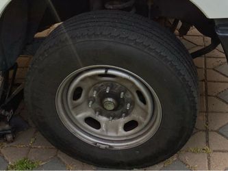 Stock 8 Lug F250 wheels no tires or center caps included