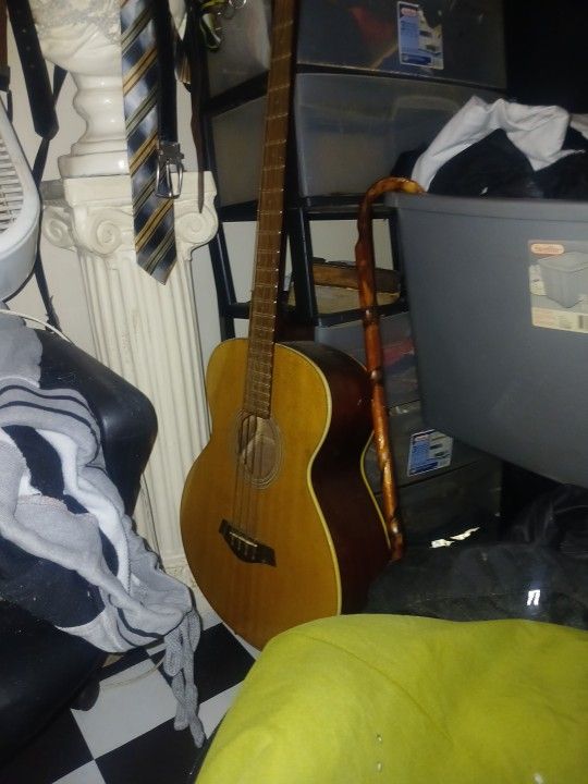 Acoustic Elect,bass ,guitar