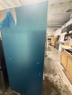 Single-Door Upright freezer
