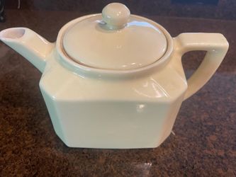 Vintage Ceramic Tea Pot