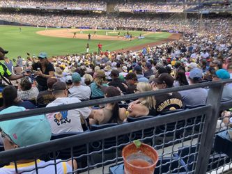 Padres Tickets 1-5 Seats For Bluejays & Dbacks & Yankees & Giants