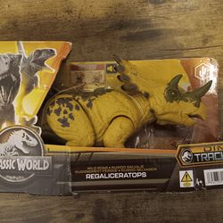 New Jurassic World Regaliceratops Dinosaur Toy/Action Figure