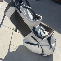White Vessel Golf Stand Bag 