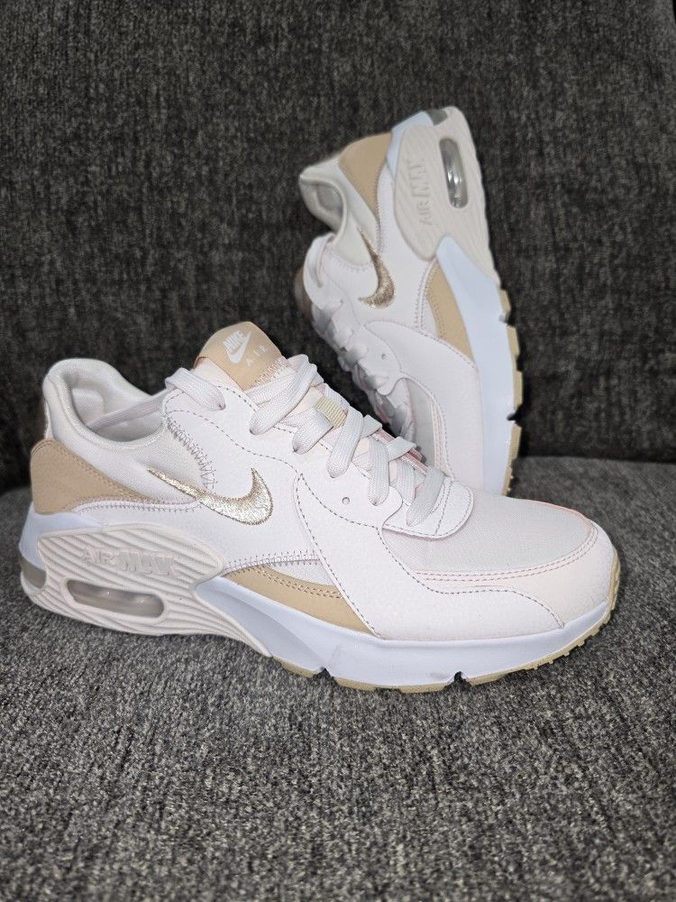 Nike Shoes Size 10 Woman