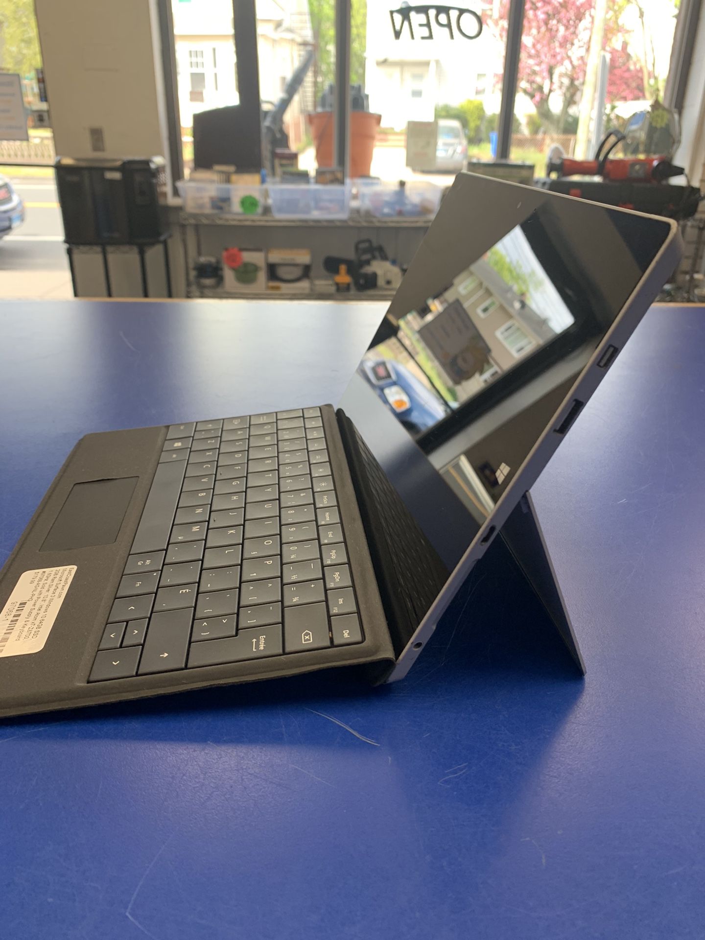 Microsoft Surface 3 .