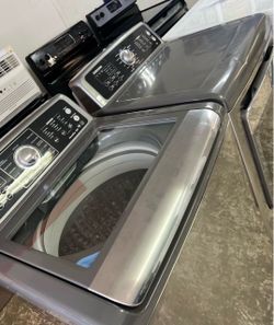 Stainless steel nice washer and dryer