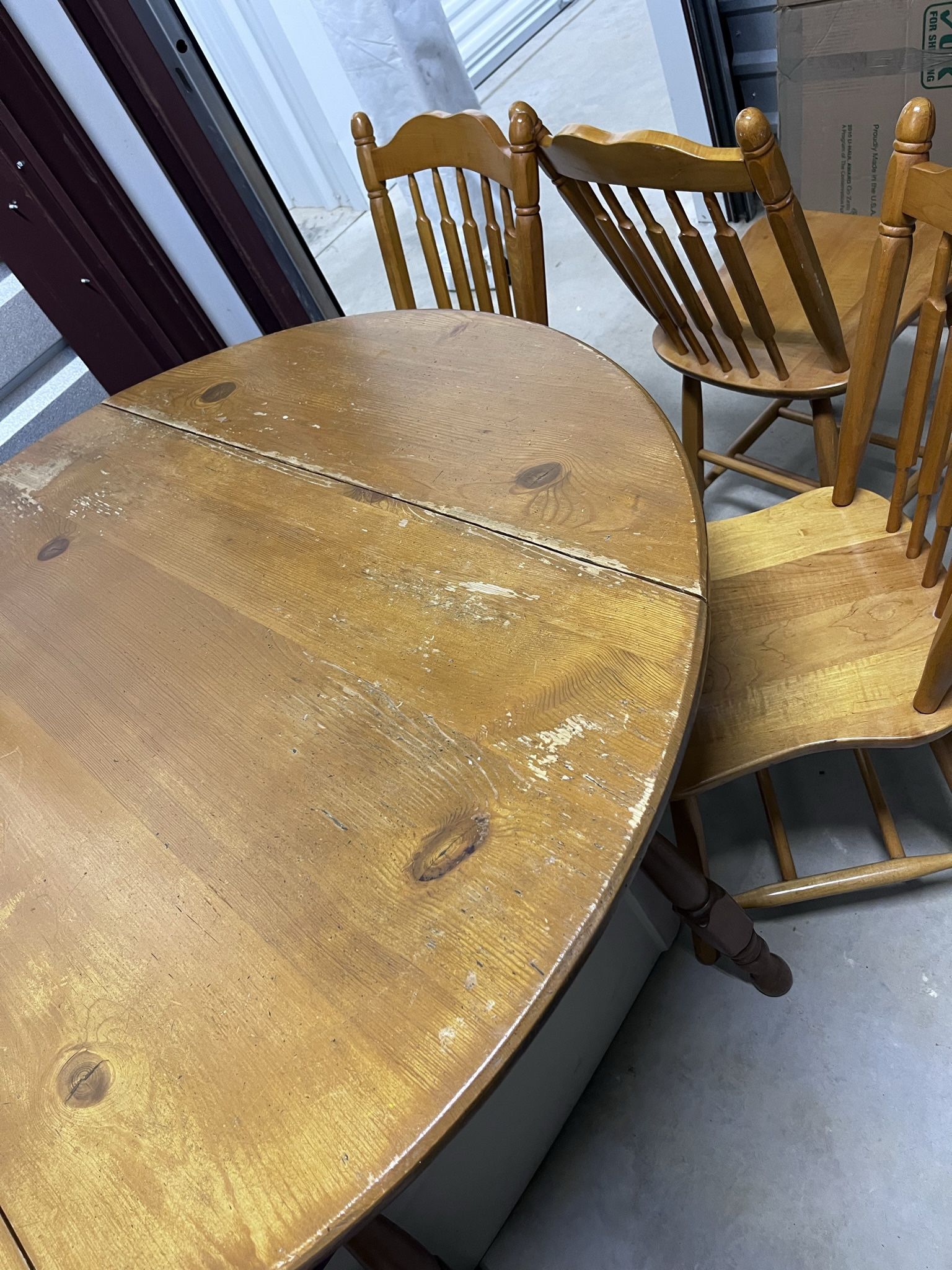 Wooden Kitchen Table And Chairs
