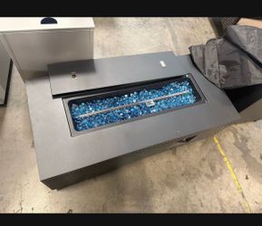 New 42" 50000 BTU Firepit Table (have small dent sales as is)