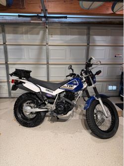 Yamaha TW200 heavily upgraded