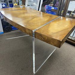 Wood Desk With Acrylic Legs 