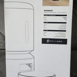 Pet Feeder
