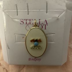 Stella And Dot Aquarius Charm