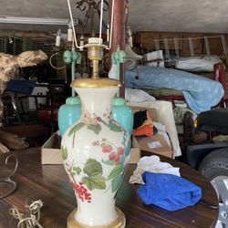  Beautiful and painted antique glass lamp