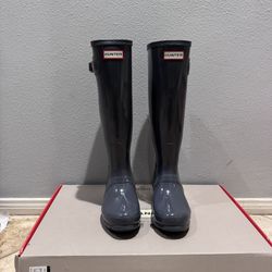 Hunter Boots Tall Women Size US5- Graphite