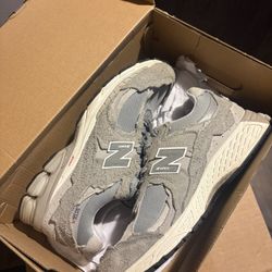 New Balance 2002r Protection Pack Grey
