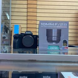 Sony A7SIII W/ Laowa 10mm Zero-D Auto Focus