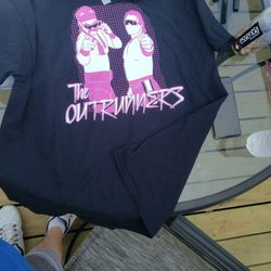 The Outrunners t-shirt Xl