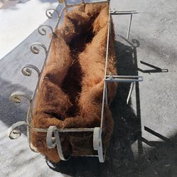 Planter box with Coco liner