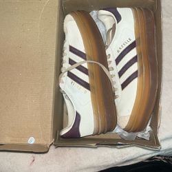 Adidas Shoes women’s 