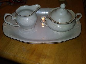 Gibson mousewares China set