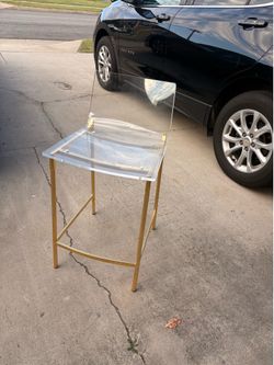 Transparent chair