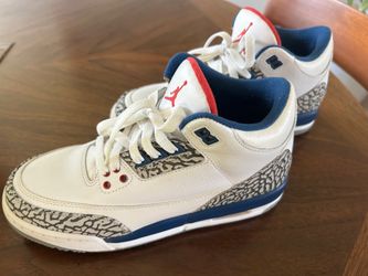 Air Jordan Retro 3 Sneakers