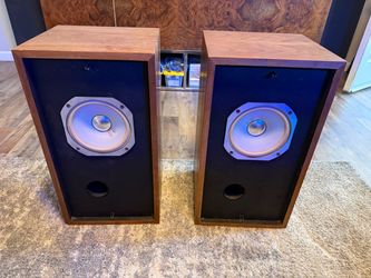 Vintage Jbl lancer 33 speakers