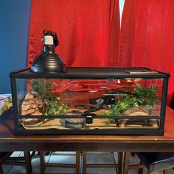 Like New Thrive 20 Gallon Reptile Front Opening Terrarium/Tank! (30in Length x 12in Width X 13in Height)
