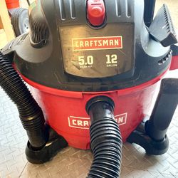 Craftsman 12 gallon Shop Vac