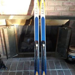 L.L.Bean Discovery Junior Skis