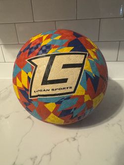 Logan Sports Playground Ball