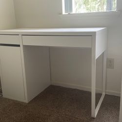 White Desk IKEA MICKE with Chair