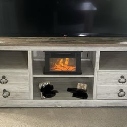Farmhouse Tv Stand Can Hold A 65in Tv Plus On 