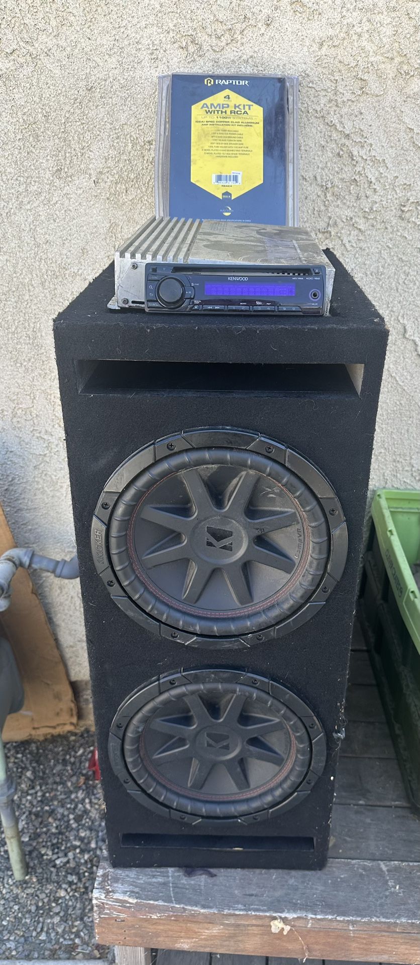 Subwoofer Amp And Radio Head